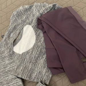 Exercise outfit, sweater and cute leggings